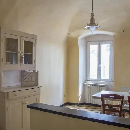Casa Borgo Marina Imperia